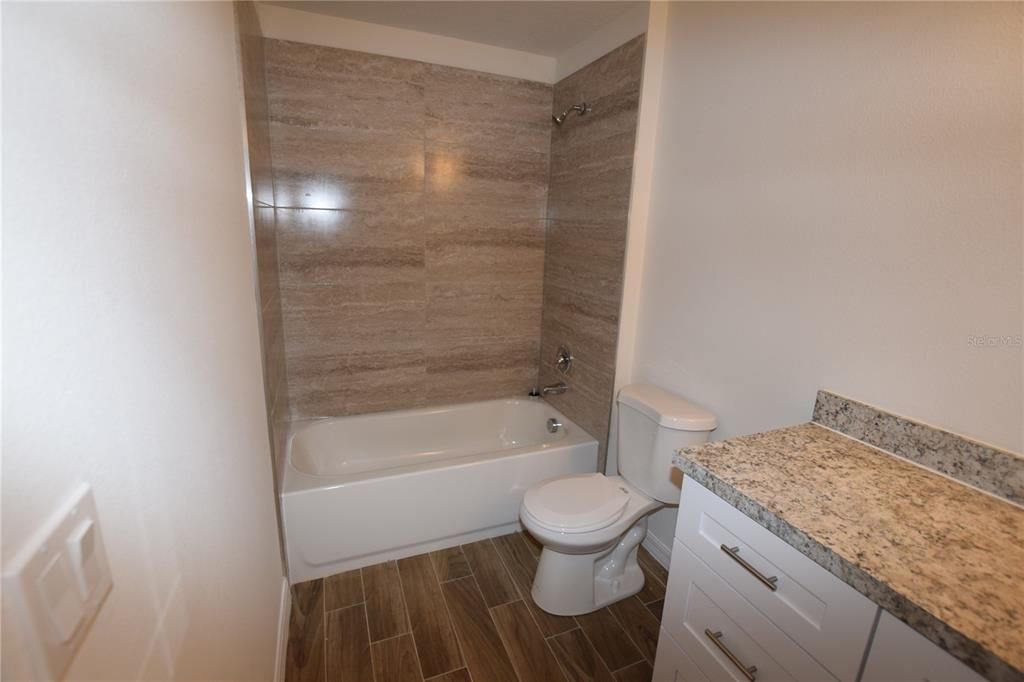 For Rent: $1,675 (3 beds, 2 baths, 1040 Square Feet)