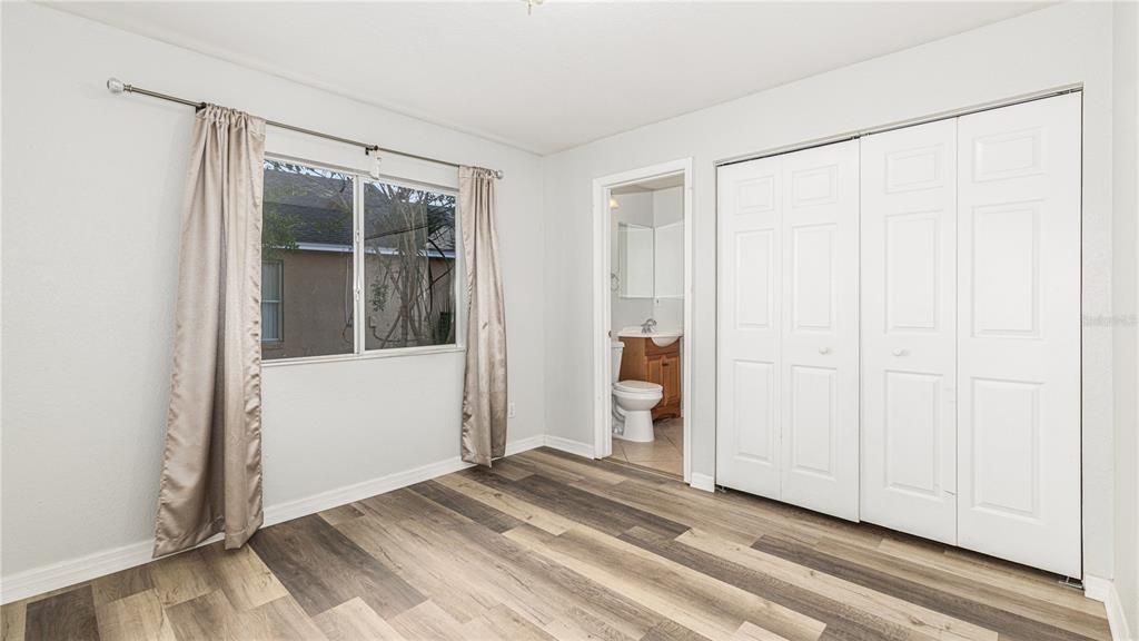 For Sale: $295,000 (4 beds, 2 baths, 2058 Square Feet)