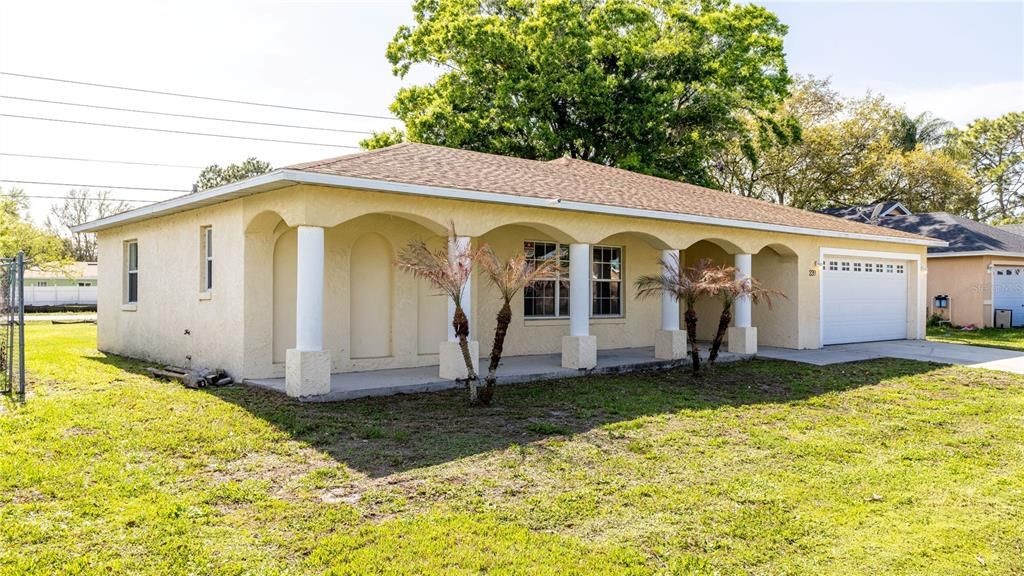 For Sale: $295,000 (4 beds, 2 baths, 2058 Square Feet)