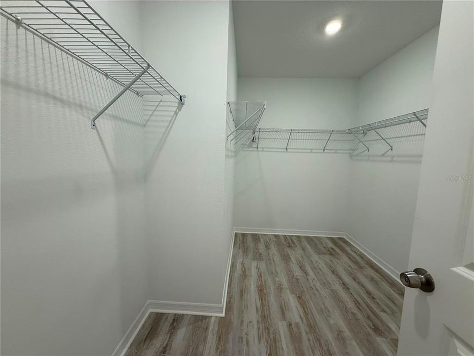 En Renta: $2,699 (5 camas, 2 baños, 2389 Pies cuadrados)