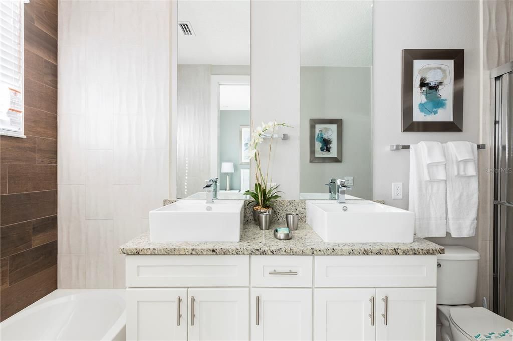 For Rent: $3,000 (4 beds, 4 baths, 1804 Square Feet)