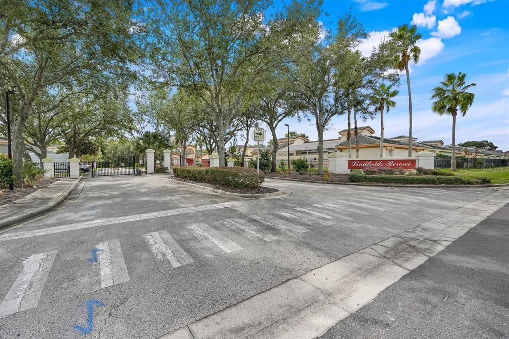 For Sale: $500,000 (5 beds, 5 baths, 2265 Square Feet)
