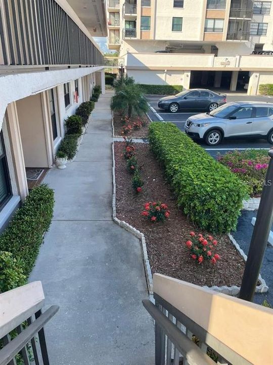 En Venta: $389,900 (2 camas, 2 baños, 890 Pies cuadrados)
