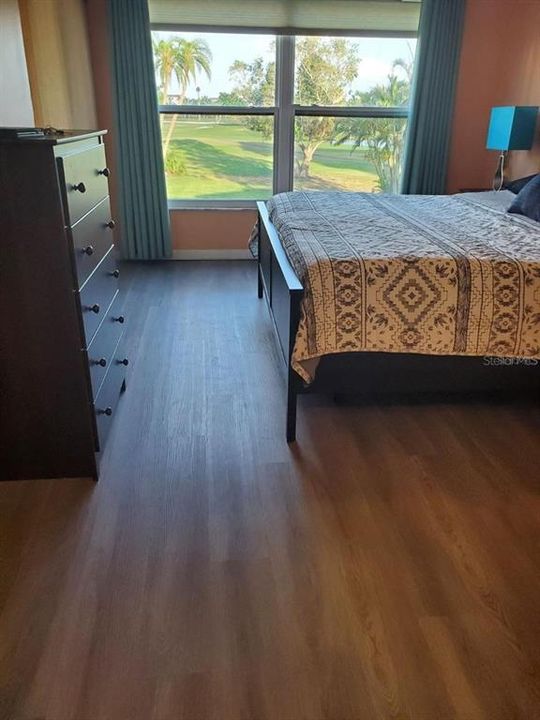 En Venta: $389,900 (2 camas, 2 baños, 890 Pies cuadrados)