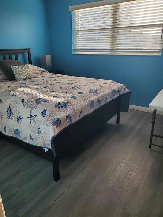 En Venta: $389,900 (2 camas, 2 baños, 890 Pies cuadrados)