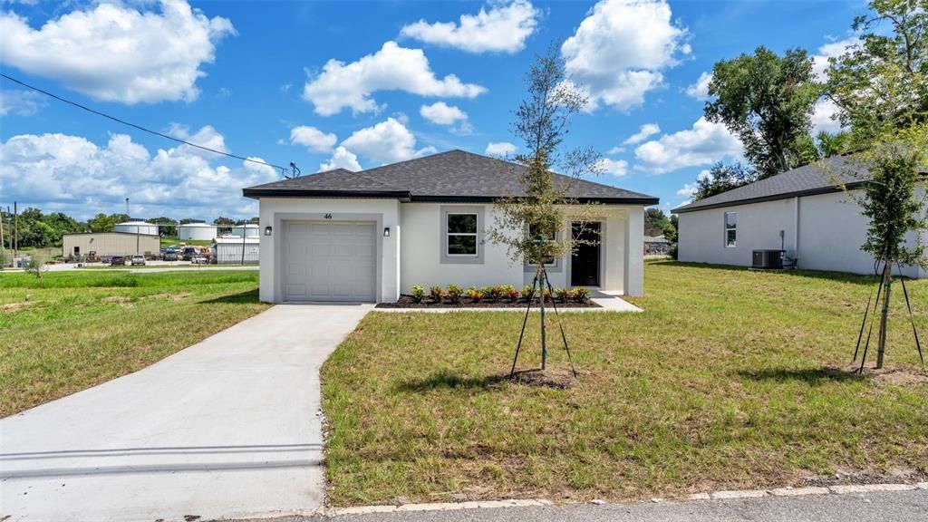 For Sale: $259,999 (3 beds, 2 baths, 1200 Square Feet)