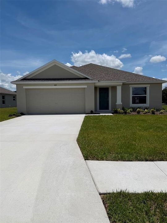 Vendido Recientemente: $333,900 (4 camas, 2 baños, 1946 Pies cuadrados)