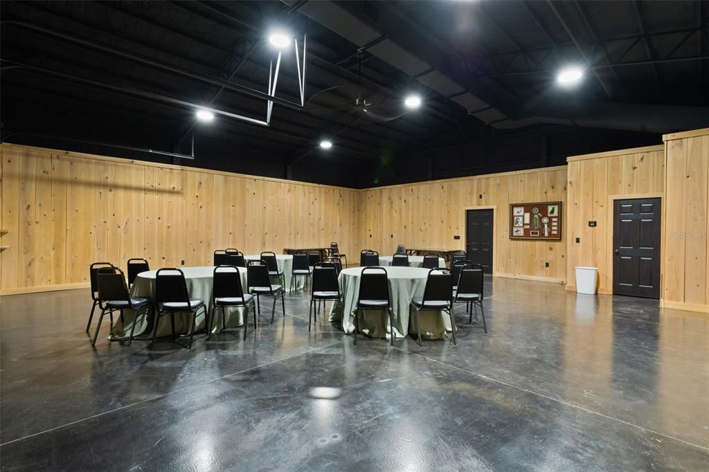En Venta: $2,970,000 (4 camas, 2 baños, 2517 Pies cuadrados)