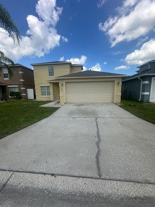 For Rent: $2,200 (3 beds, 2 baths, 1336 Square Feet)