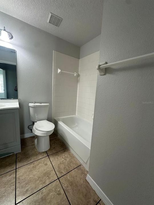 For Rent: $2,200 (3 beds, 2 baths, 1336 Square Feet)