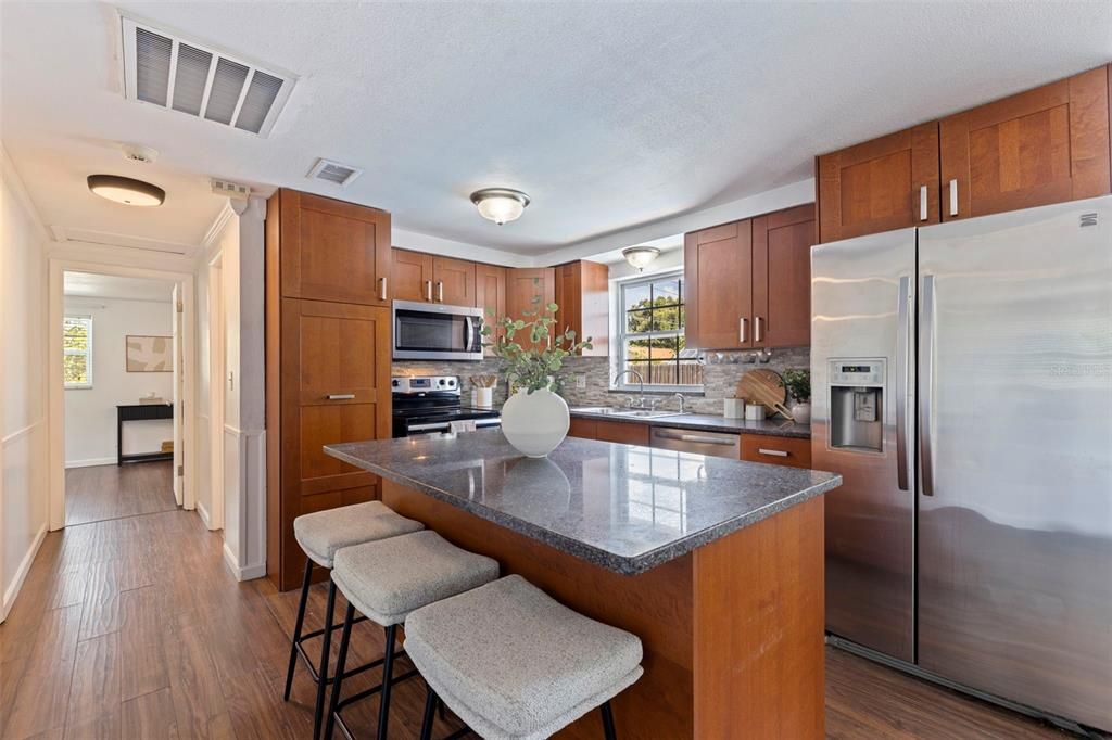 En Venta: $449,900 (3 camas, 2 baños, 1358 Pies cuadrados)