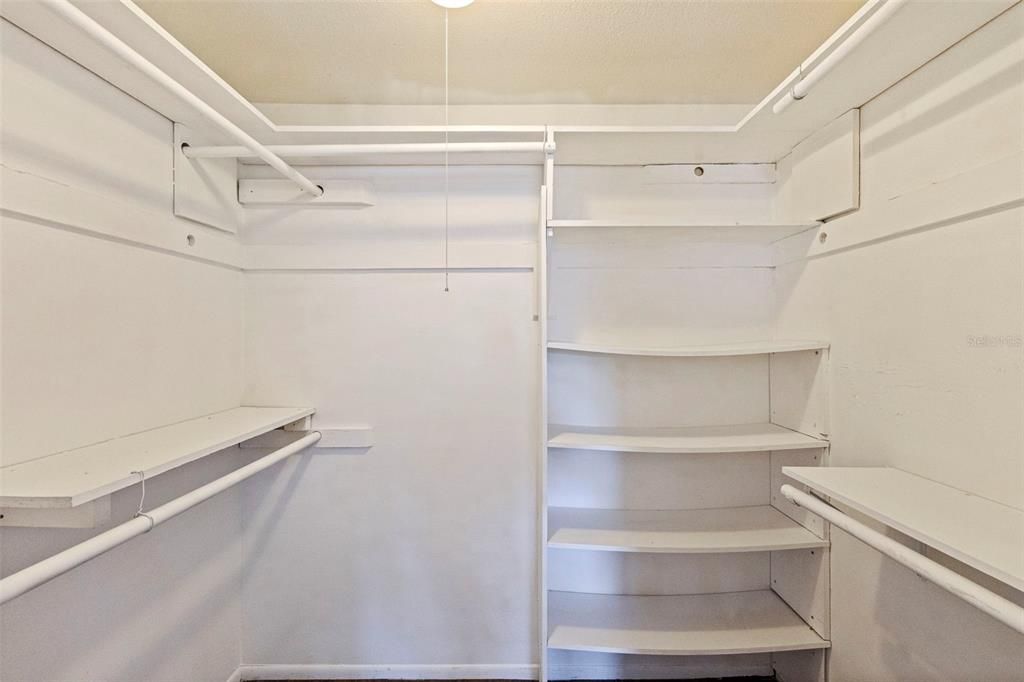 En Venta: $449,900 (3 camas, 2 baños, 1358 Pies cuadrados)