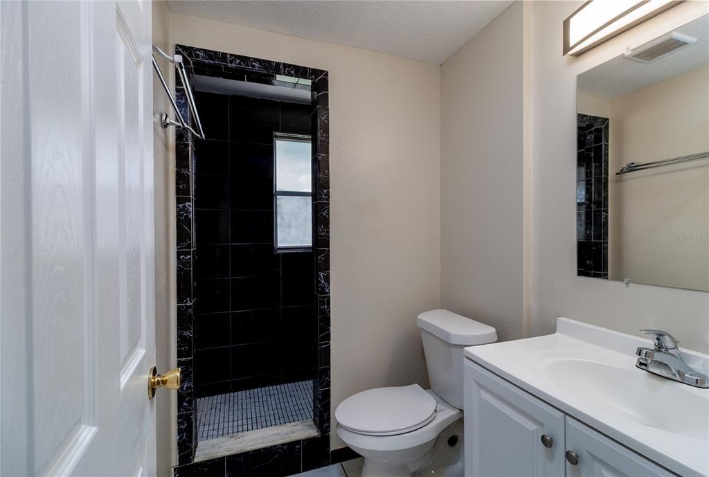 For Rent: $1,550 (2 beds, 2 baths, 1223 Square Feet)
