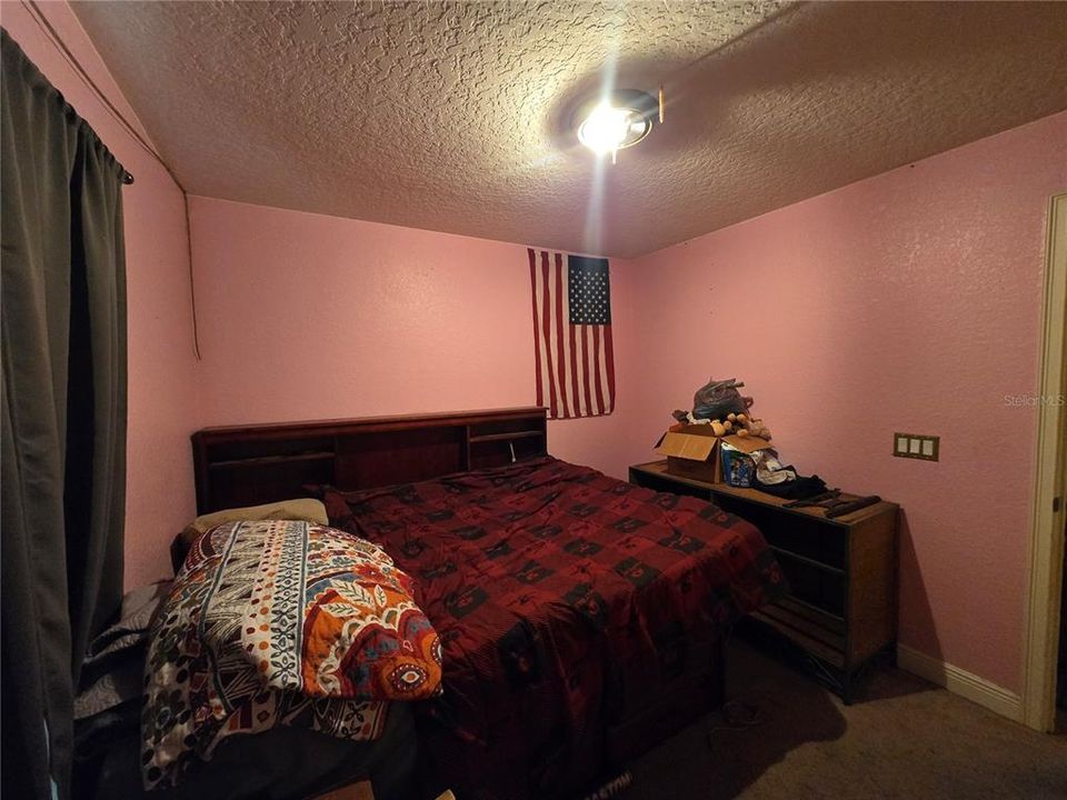 For Sale: $221,500 (3 beds, 2 baths, 1000 Square Feet)