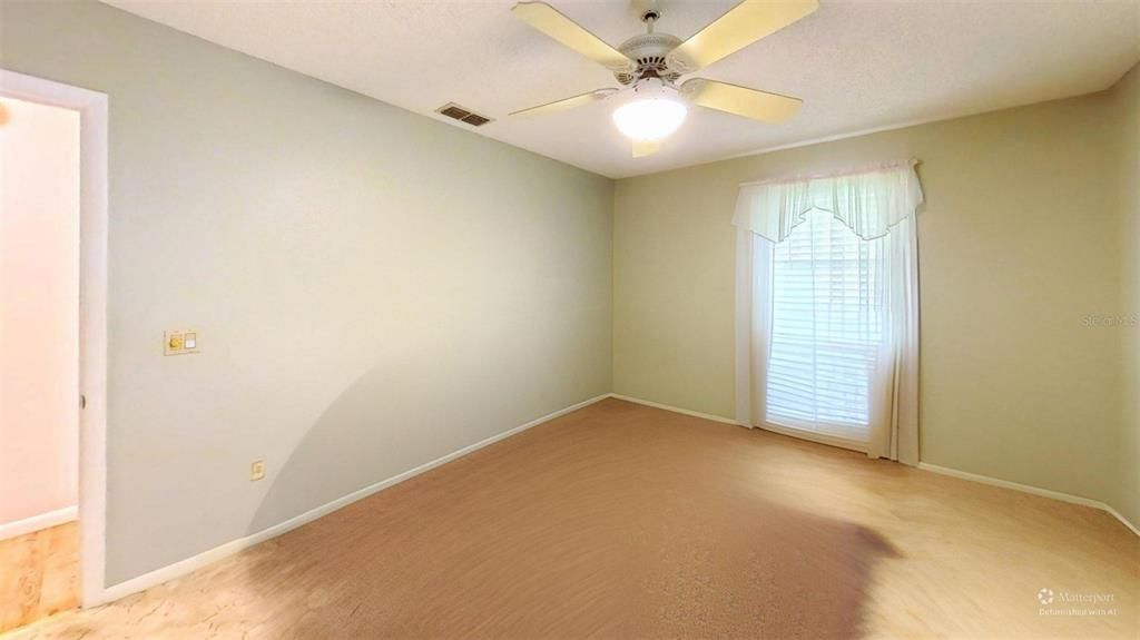 For Sale: $275,990 (2 beds, 2 baths, 1663 Square Feet)