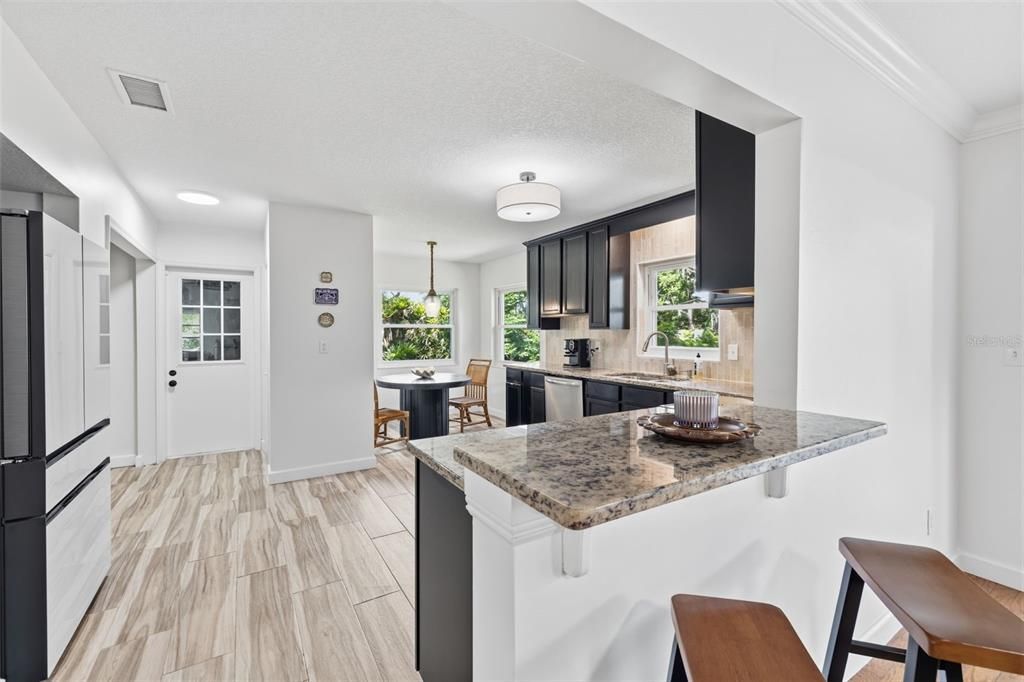 For Sale: $465,000 (4 beds, 2 baths, 1914 Square Feet)