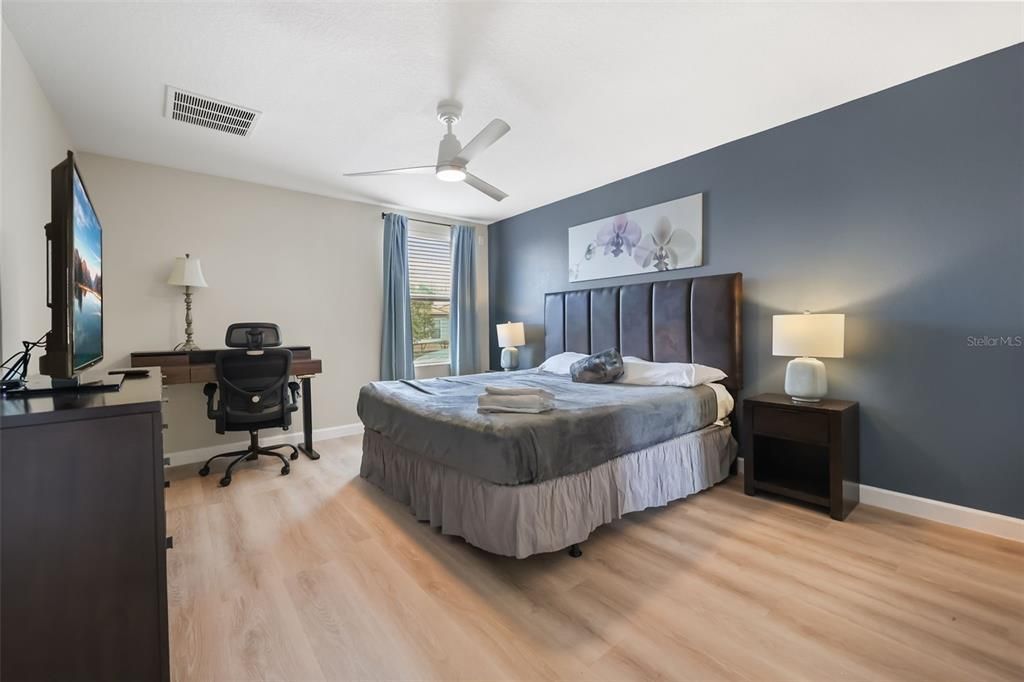 For Sale: $609,900 (6 beds, 6 baths, 3063 Square Feet)