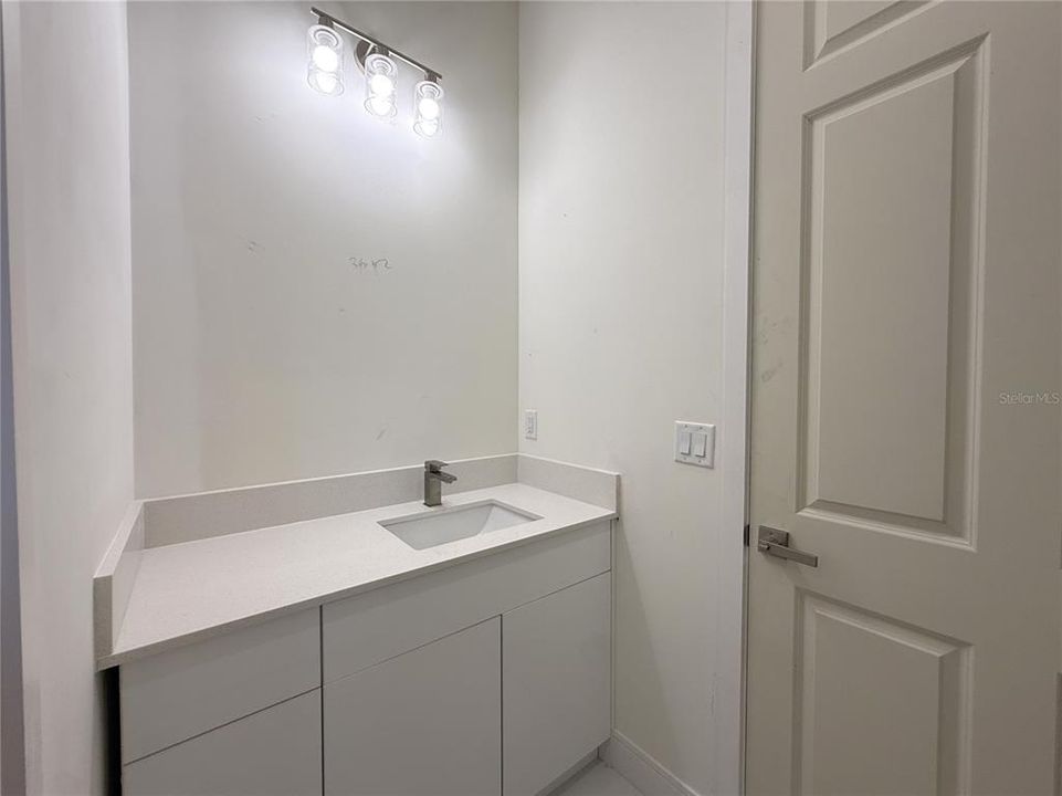 For Sale: $389,900 (4 beds, 3 baths, 2759 Square Feet)