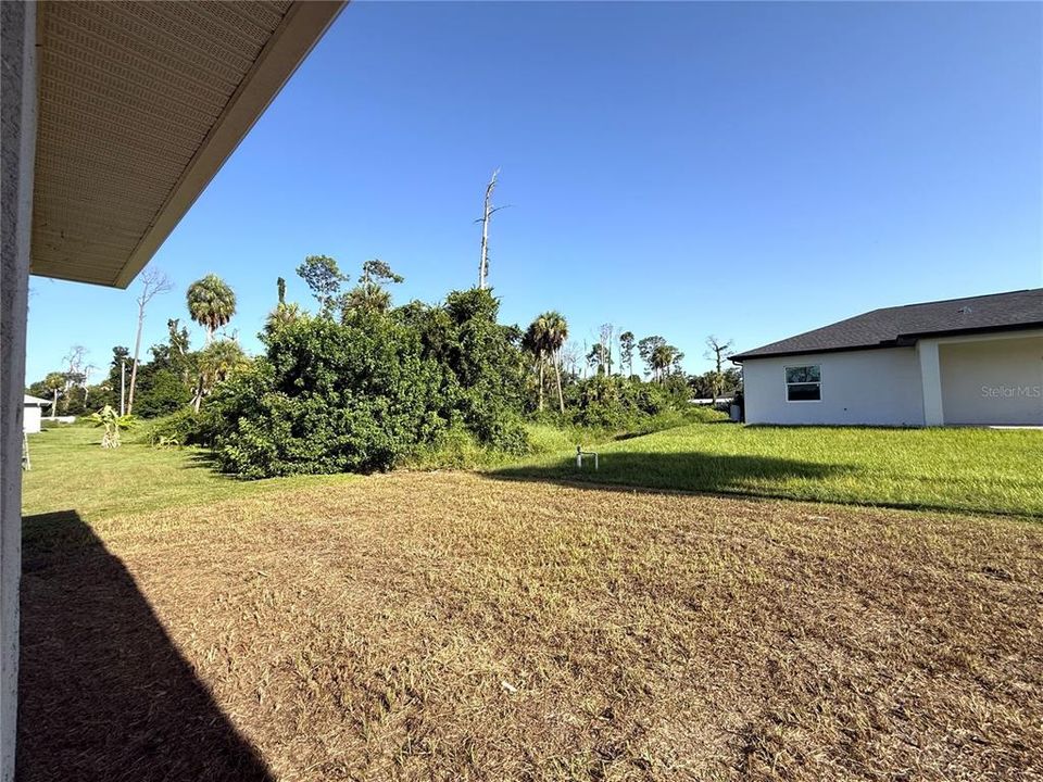 For Sale: $389,900 (4 beds, 3 baths, 2759 Square Feet)