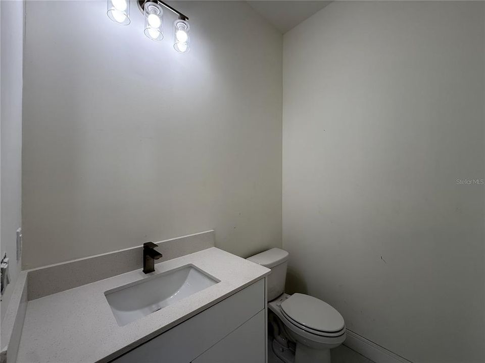 For Sale: $389,900 (4 beds, 3 baths, 2759 Square Feet)