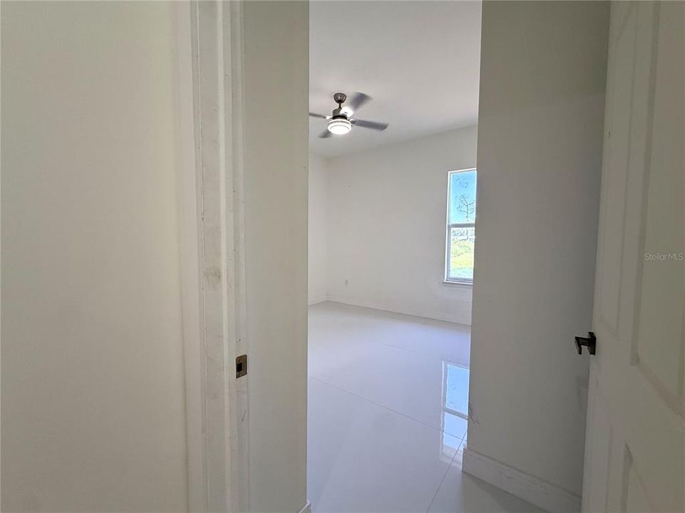 For Sale: $389,900 (4 beds, 3 baths, 2759 Square Feet)