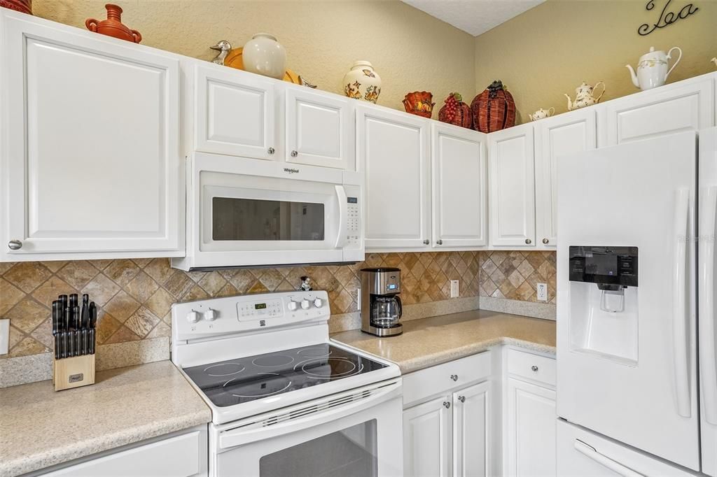 For Sale: $320,000 (3 beds, 2 baths, 1508 Square Feet)