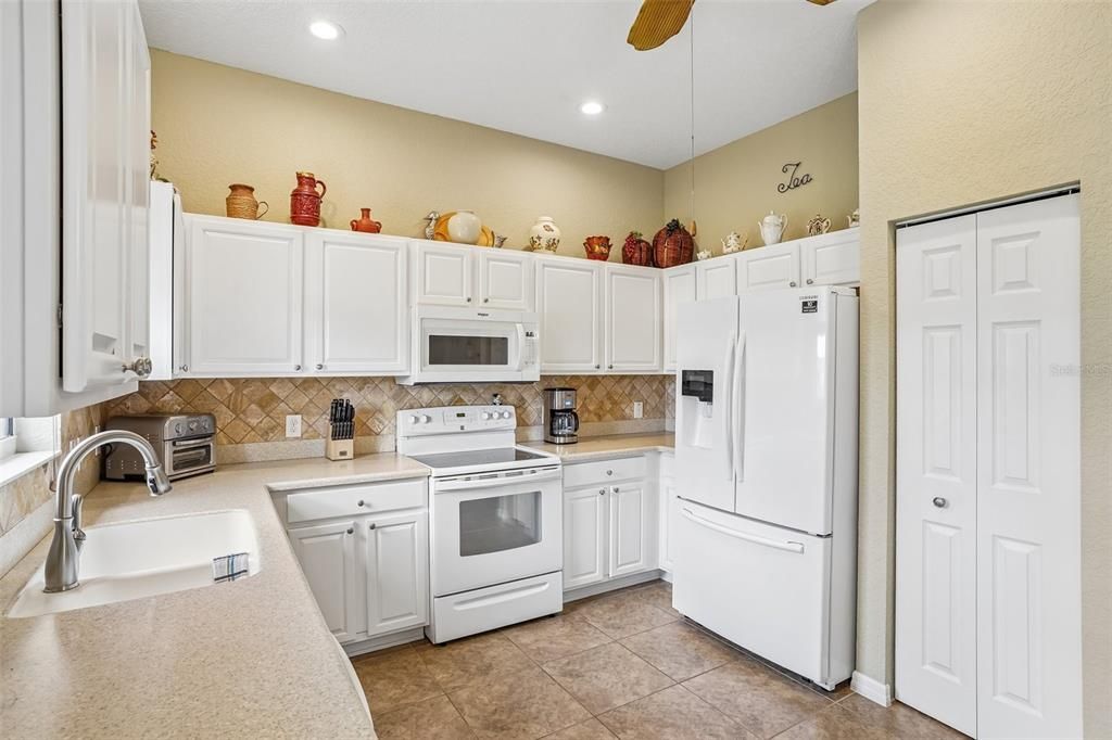 For Sale: $320,000 (3 beds, 2 baths, 1508 Square Feet)
