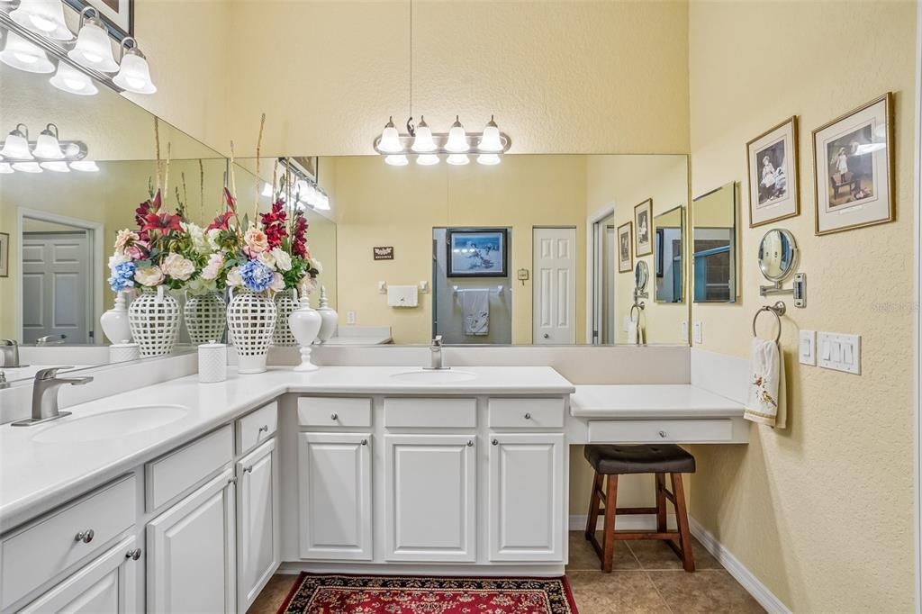 For Sale: $320,000 (3 beds, 2 baths, 1508 Square Feet)