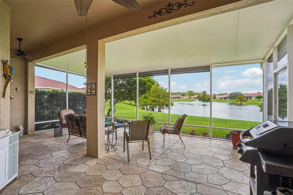 For Sale: $320,000 (3 beds, 2 baths, 1508 Square Feet)
