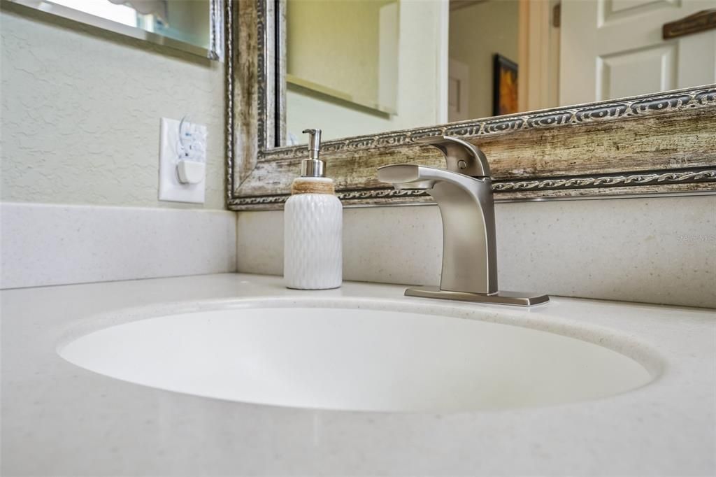 For Sale: $320,000 (3 beds, 2 baths, 1508 Square Feet)