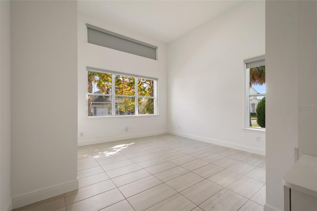 En Renta: $3,700 (3 camas, 2 baños, 2098 Pies cuadrados)