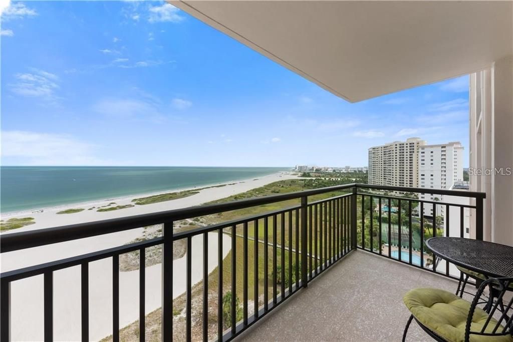 For Rent: $2,350 (0 beds, 1 baths, 625 Square Feet)