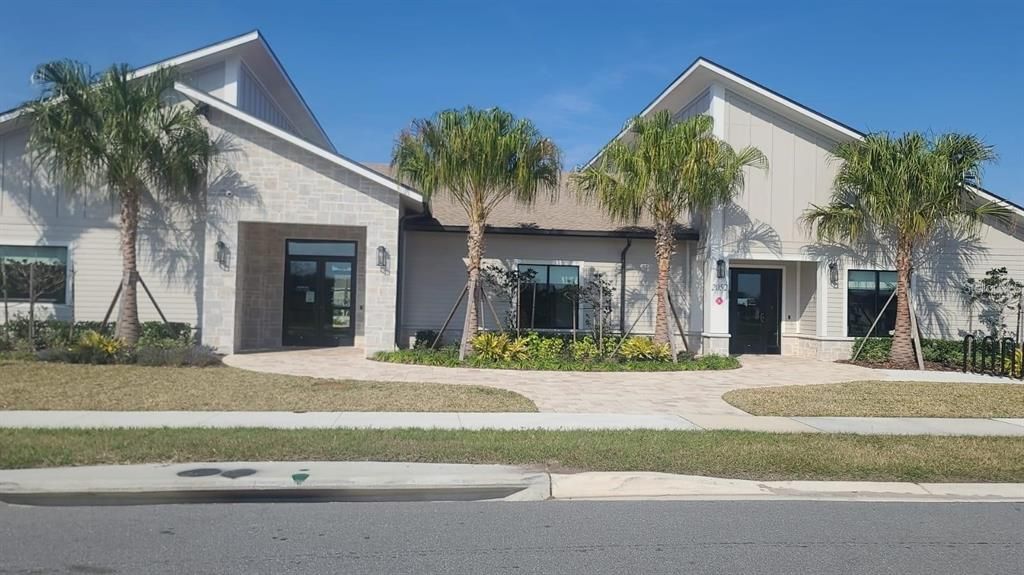 For Sale: $415,000 (4 beds, 2 baths, 2357 Square Feet)