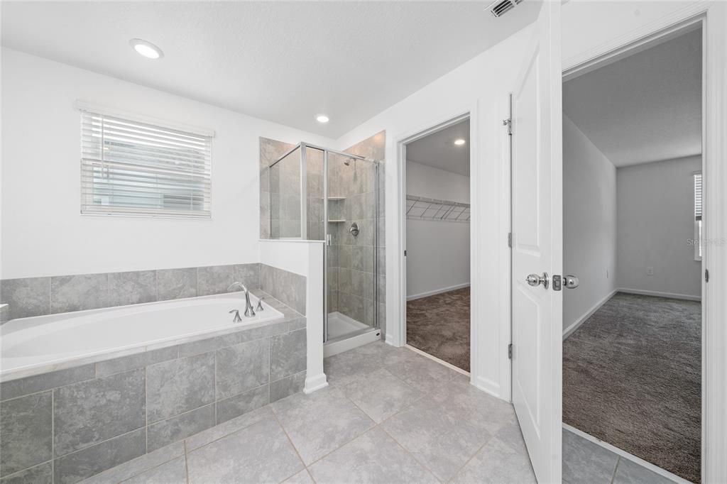 For Sale: $415,000 (4 beds, 2 baths, 2357 Square Feet)