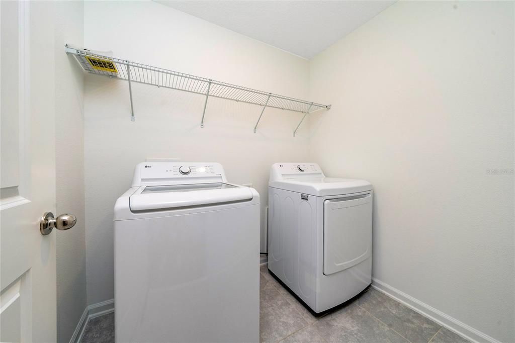 For Sale: $415,000 (4 beds, 2 baths, 2357 Square Feet)