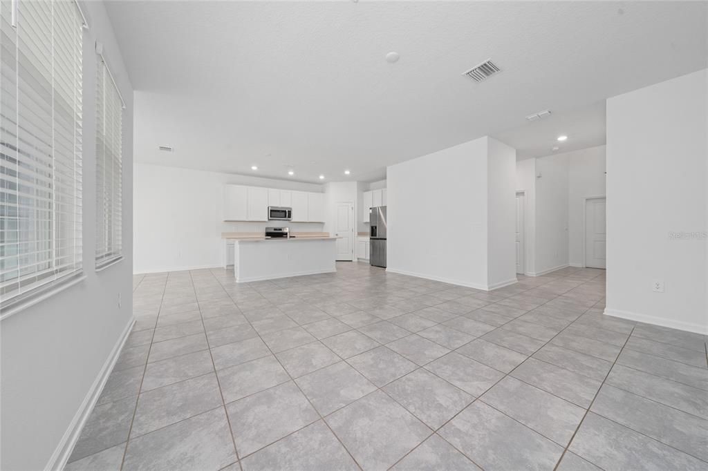 For Sale: $415,000 (4 beds, 2 baths, 2357 Square Feet)