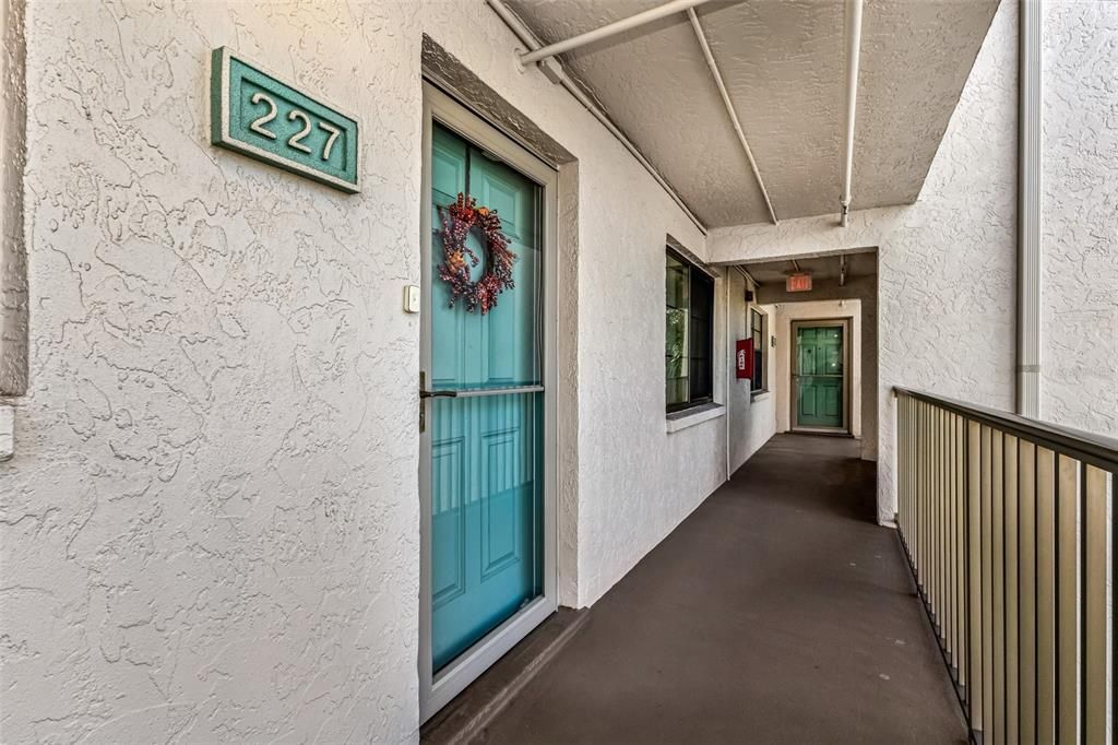 For Sale: $115,000 (2 beds, 2 baths, 1153 Square Feet)