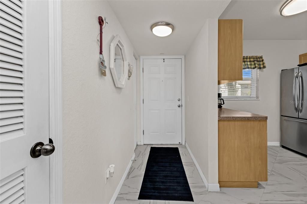 For Sale: $115,000 (2 beds, 2 baths, 1153 Square Feet)