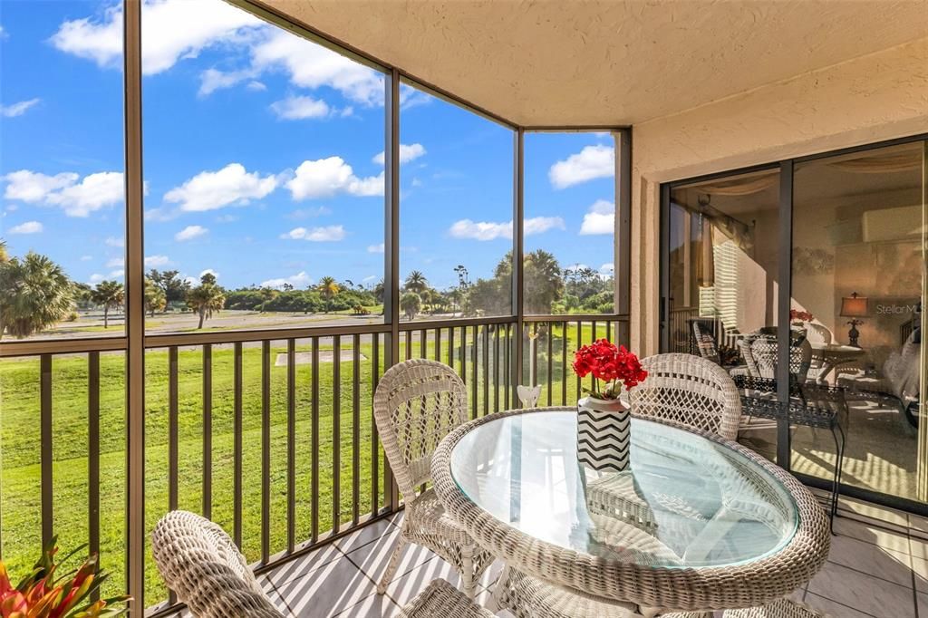 For Sale: $115,000 (2 beds, 2 baths, 1153 Square Feet)