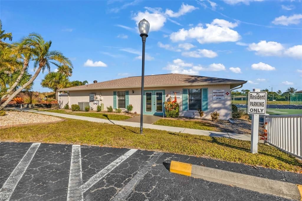 For Sale: $115,000 (2 beds, 2 baths, 1153 Square Feet)