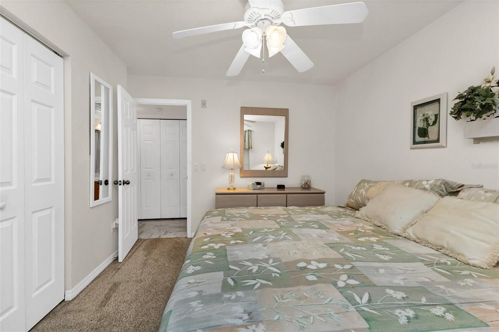 For Sale: $115,000 (2 beds, 2 baths, 1153 Square Feet)