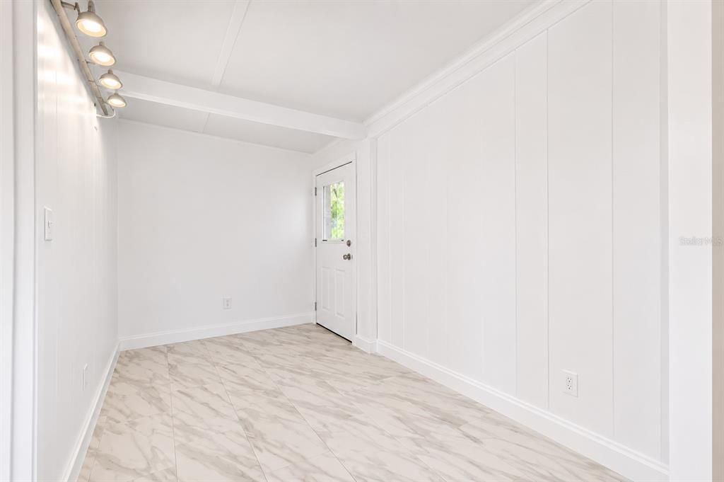 For Rent: $3,000 (3 beds, 2 baths, 1496 Square Feet)