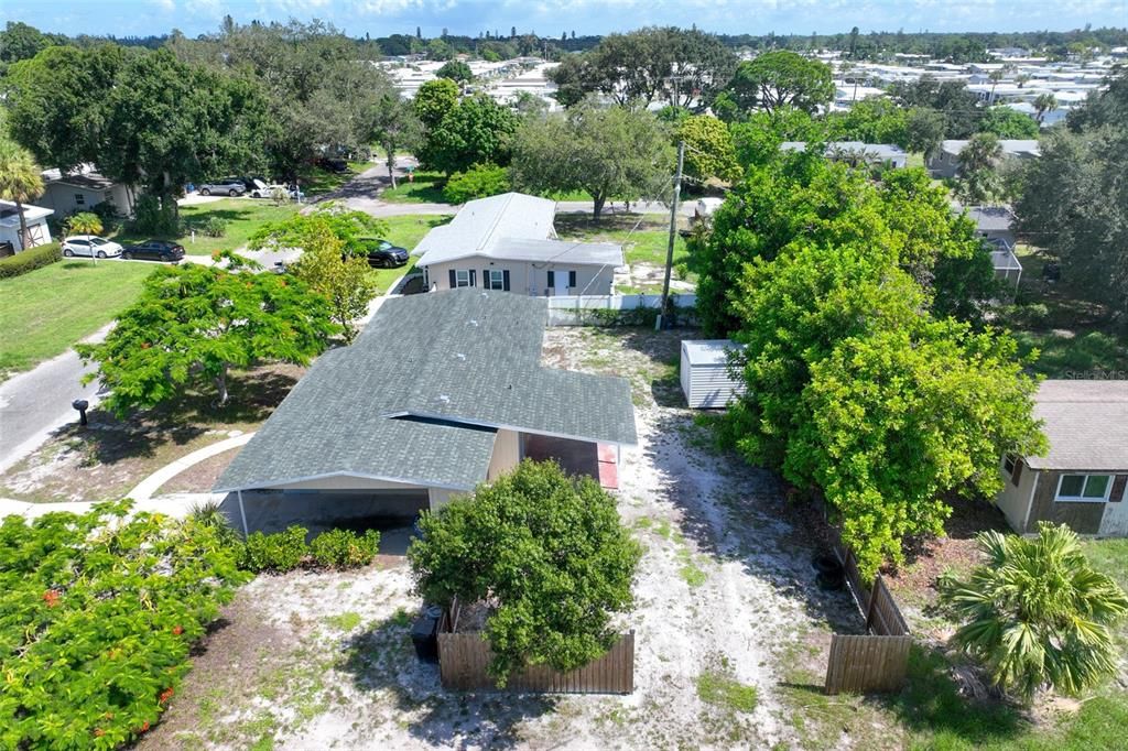 For Sale: $320,000 (2 beds, 2 baths, 1128 Square Feet)