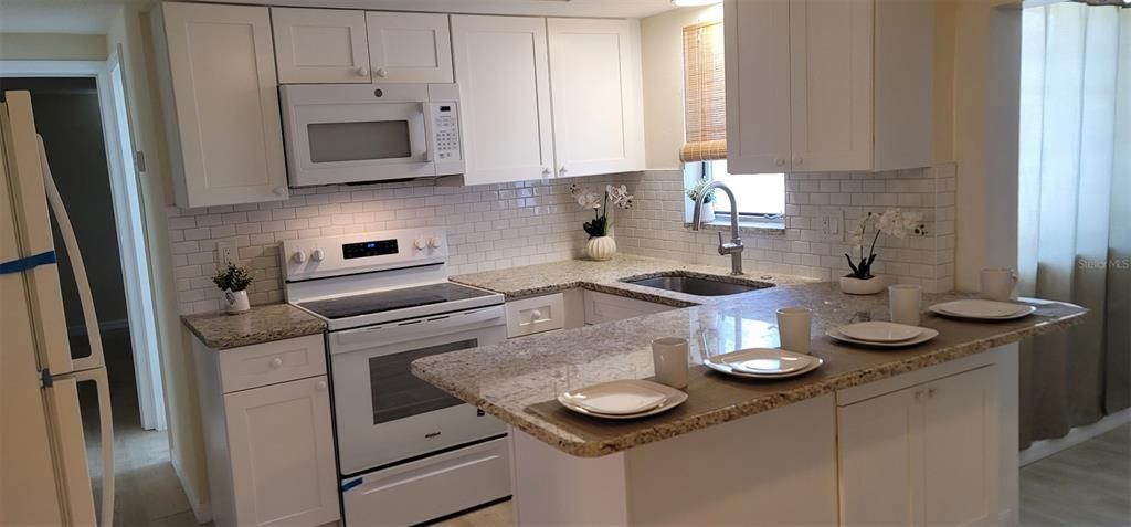 For Rent: $1,775 (2 beds, 1 baths, 1083 Square Feet)