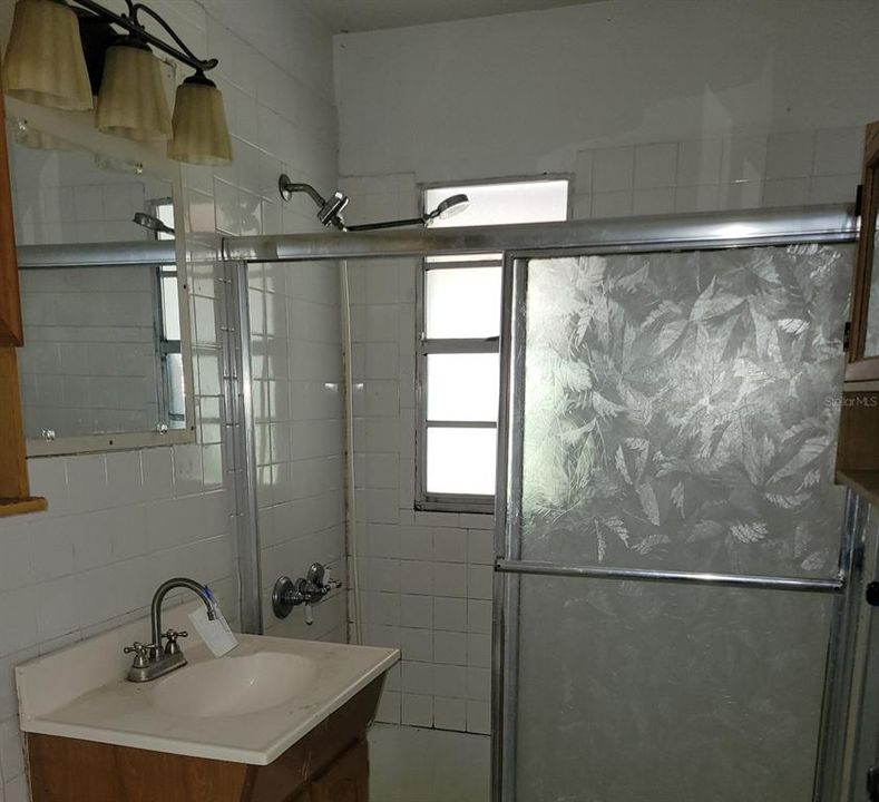 En Venta: $199,000 (3 camas, 1 baños, 1194 Pies cuadrados)