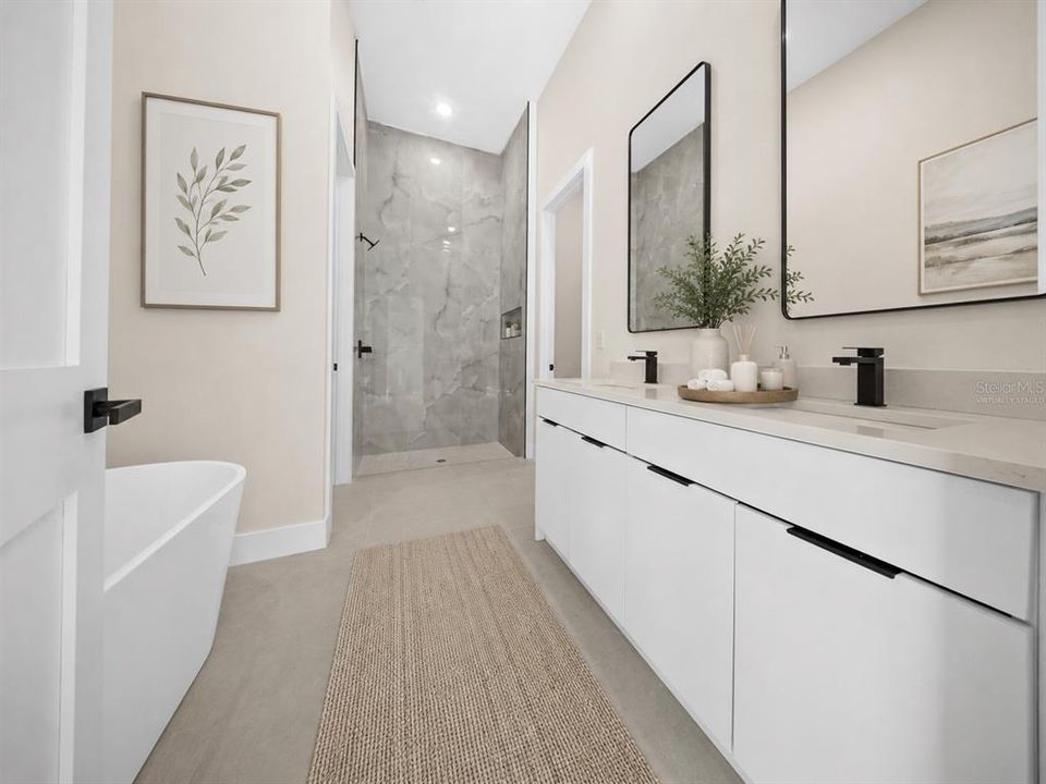 For Sale: $480,000 (3 beds, 3 baths, 2212 Square Feet)