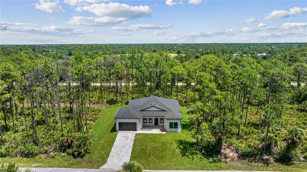 For Sale: $480,000 (3 beds, 3 baths, 2212 Square Feet)