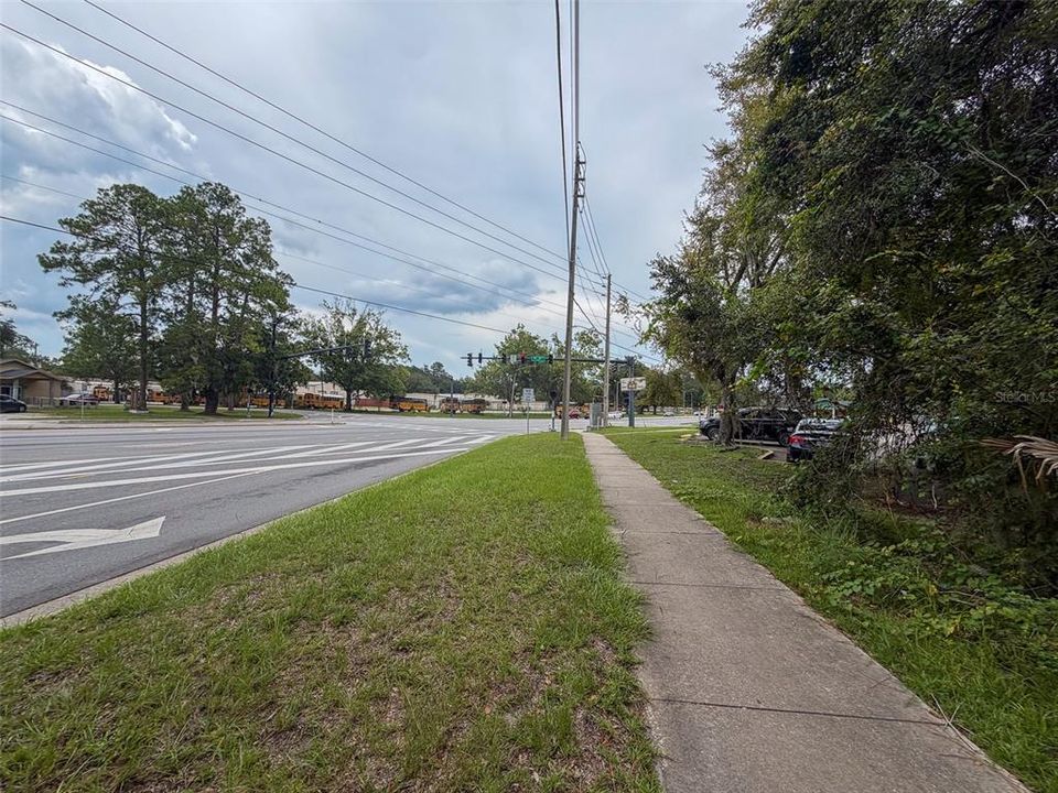 待售: $174,900 (0.55 acres)