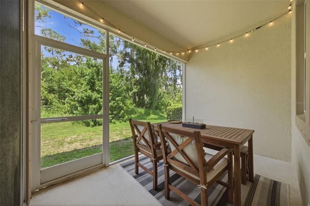 For Sale: $354,900 (3 beds, 2 baths, 1904 Square Feet)