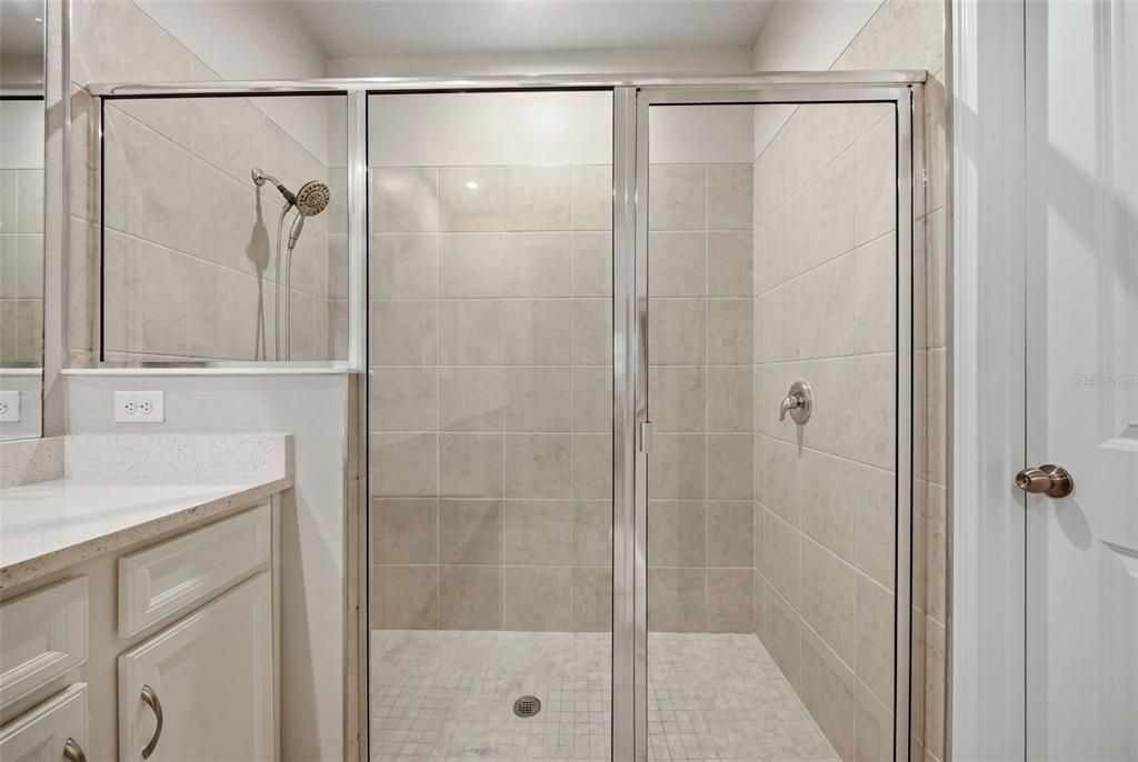 For Sale: $354,900 (3 beds, 2 baths, 1904 Square Feet)